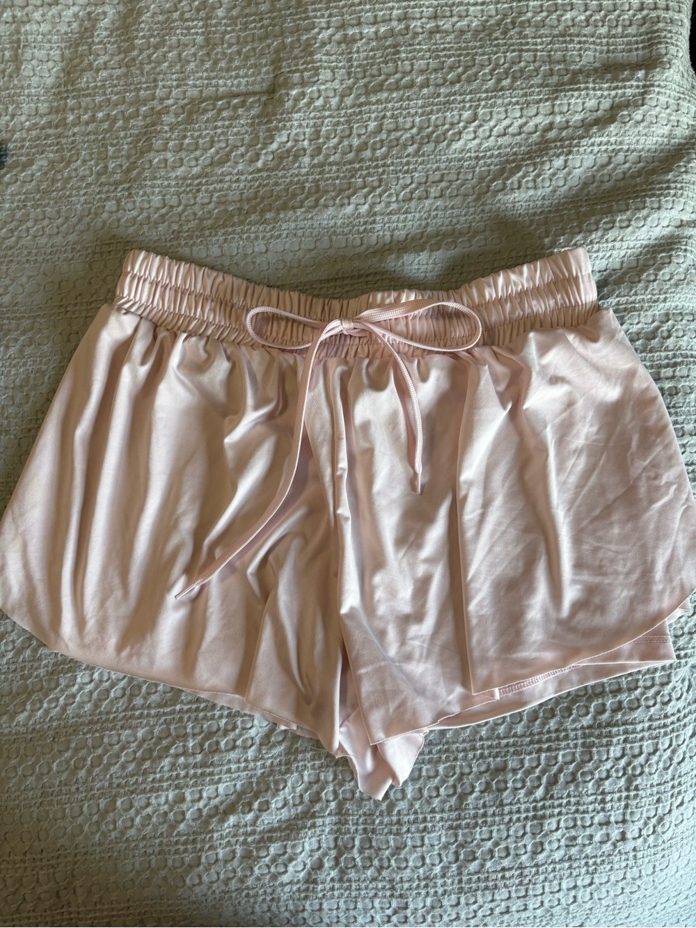 Women’s pale pink shorts